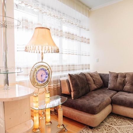Апартаменты Люкс Рядом С Рекой Иртыш Pavlodar Eksteriør billede